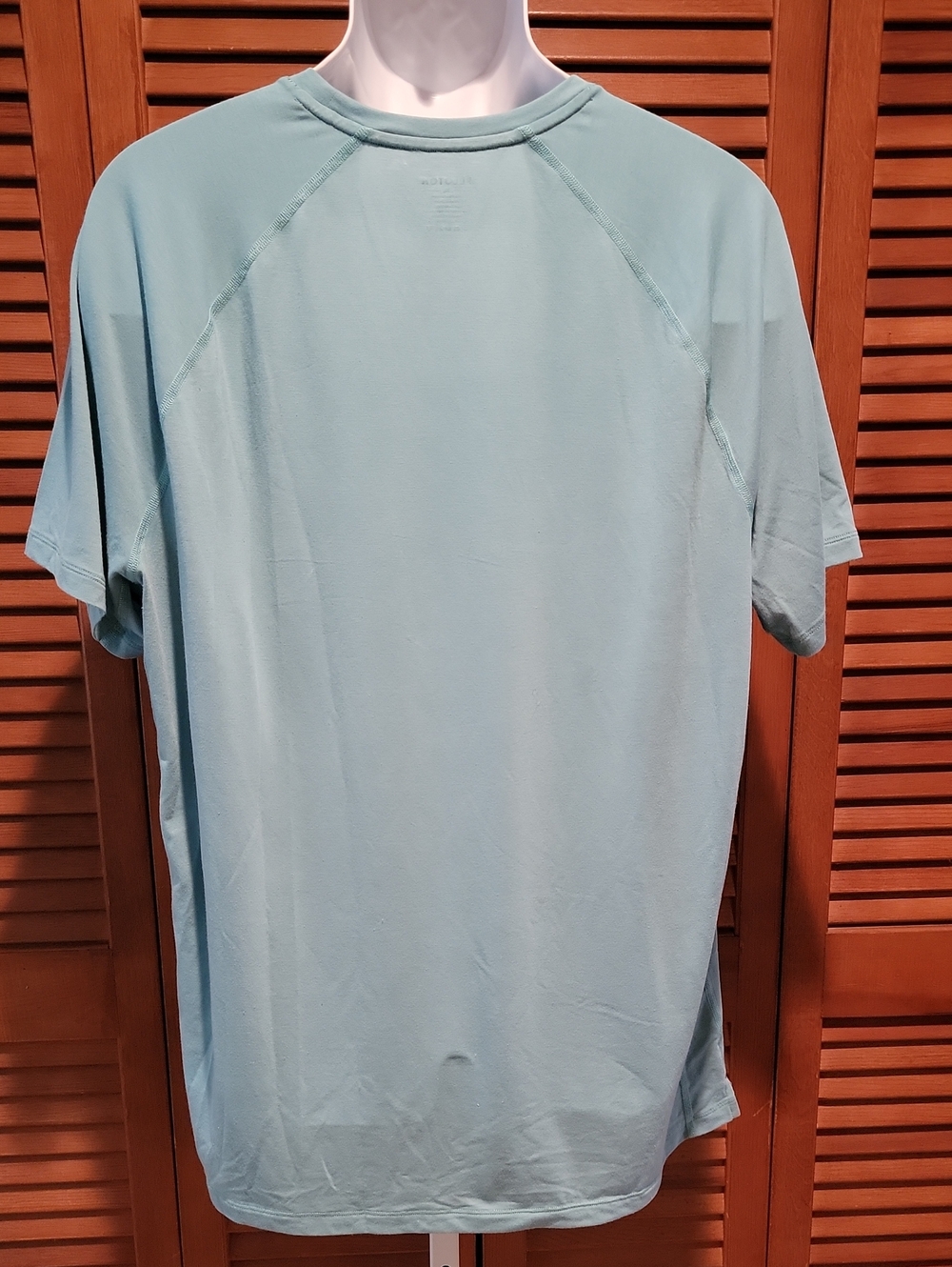 PELOTON MEN'S LIGHT BLUE SHORT SLEEVE PERFORMANCE TEE - Picture 3 of 5